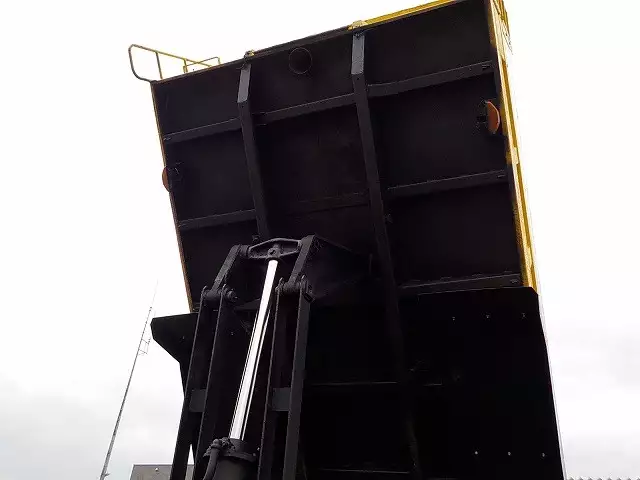 平成13年11月中古大型日野日野の画像16