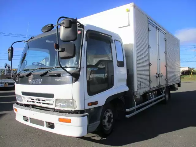 平成12年09月中古中型いすゞフォワードの画像1