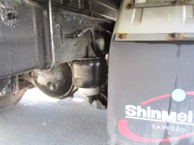 平成12年09月中古中型いすゞフォワードの画像18