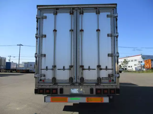 平成12年09月中古中型いすゞフォワードの画像5