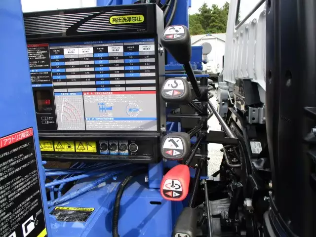 令和02年04月中古中型三菱ふそう三菱の画像27