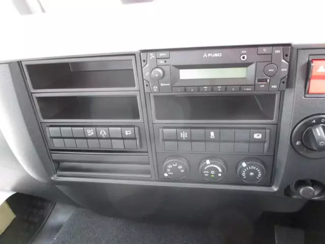 令和02年04月中古中型三菱ふそう三菱の画像32