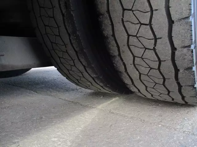 平成25年09月中古大型トラクタヘッドいすゞギガの画像12