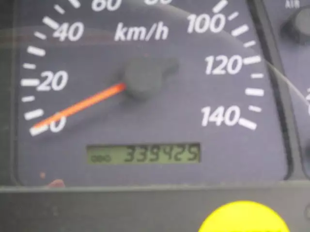 平成25年09月中古大型トラクタヘッドいすゞギガの画像26