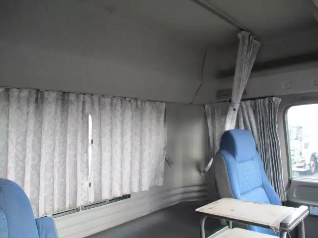 平成25年09月中古大型トラクタヘッドいすゞギガの画像36