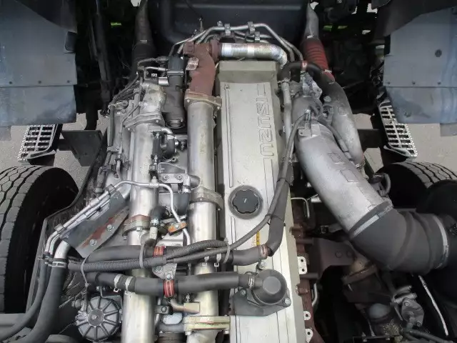 平成25年09月中古大型トラクタヘッドいすゞギガの画像38