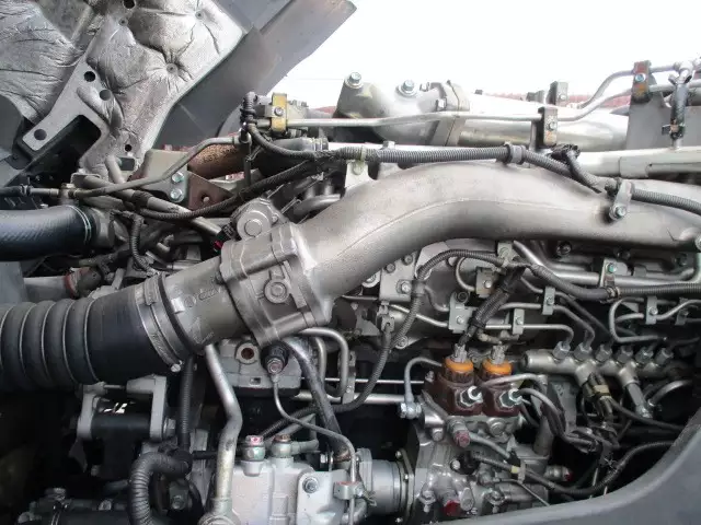 平成25年09月中古大型トラクタヘッドいすゞギガの画像39