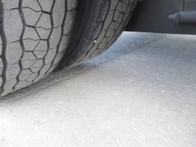 平成25年09月中古大型トラクタヘッドいすゞギガの画像10