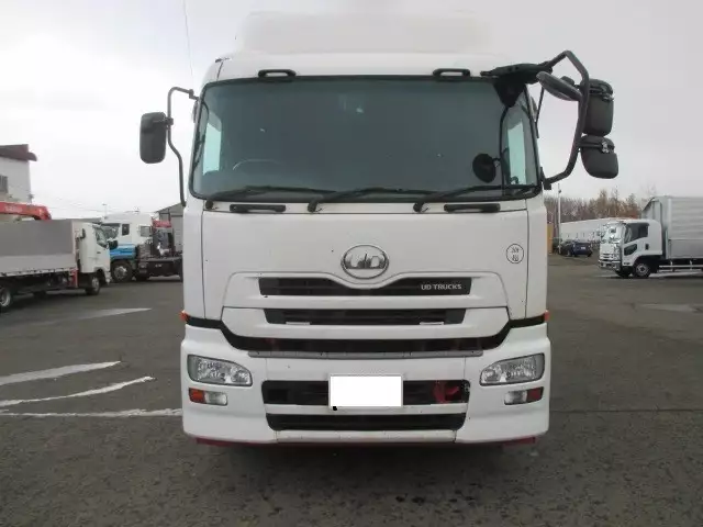 平成22年10月中古大型冷凍バン・ウィング日産UDクオンの画像2