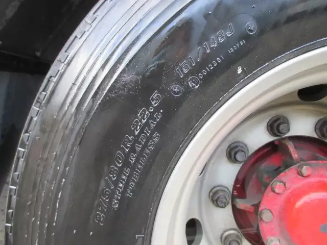 平成22年10月中古大型冷凍バン・ウィング日産UDクオンの画像11