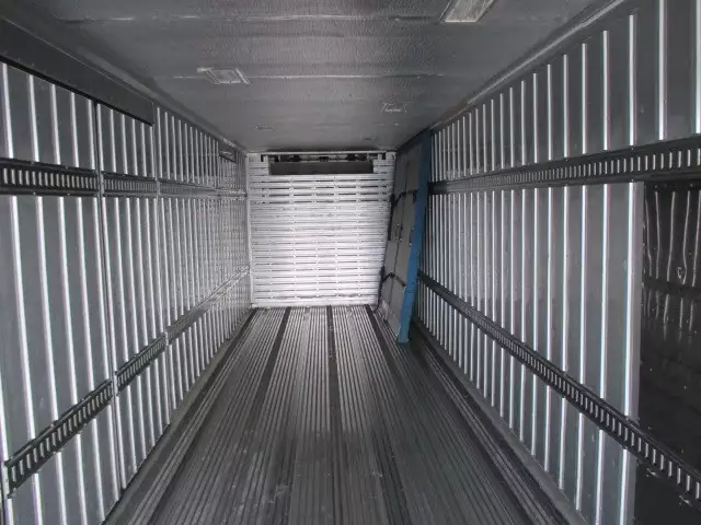 平成22年10月中古大型冷凍バン・ウィング日産UDクオンの画像22