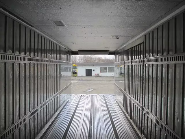 平成22年10月中古大型冷凍バン・ウィング日産UDクオンの画像23