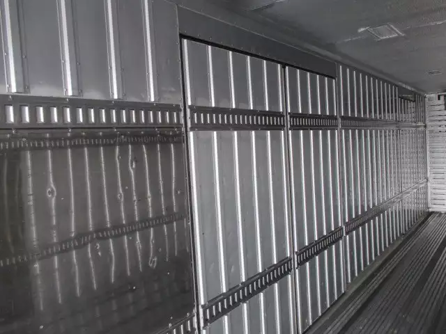 平成22年10月中古大型冷凍バン・ウィング日産UDクオンの画像26