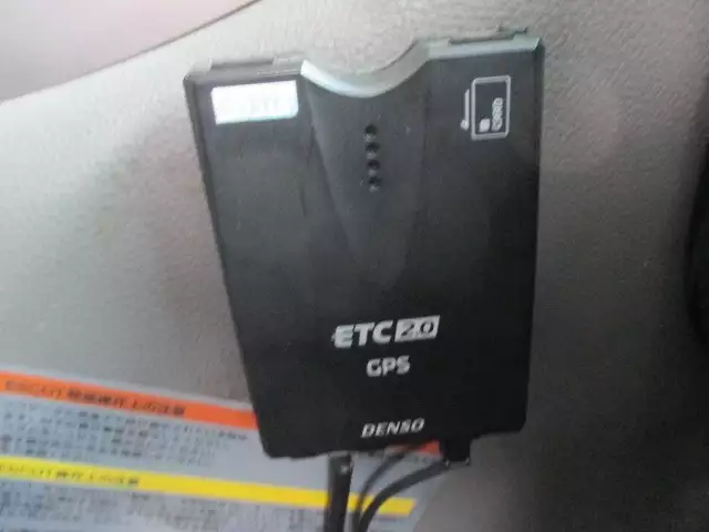 平成22年10月中古大型冷凍バン・ウィング日産UDクオンの画像37