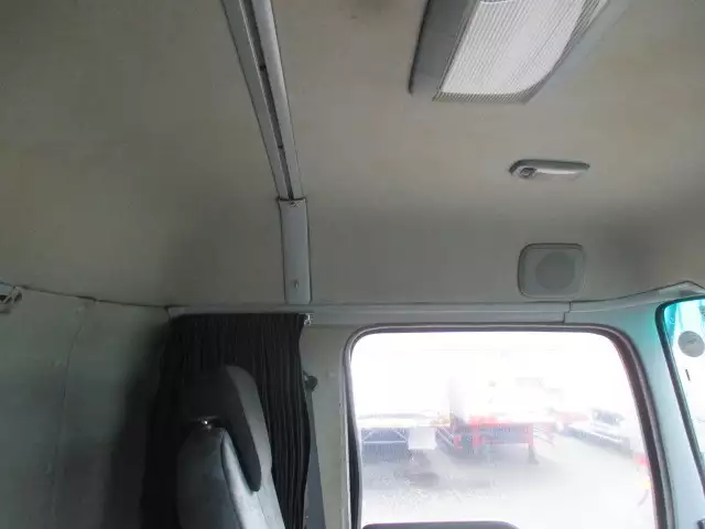 平成22年10月中古大型冷凍バン・ウィング日産UDクオンの画像47