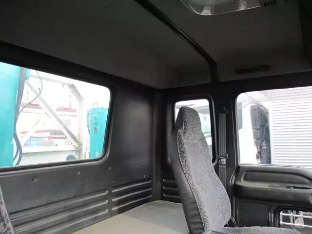 平成11年03月中古小型いすゞフォワードの画像48