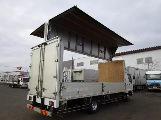 平成23年11月中古小型三菱ふそう三菱の画像29