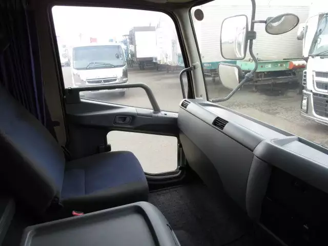 平成23年11月中古小型三菱ふそう三菱の画像49