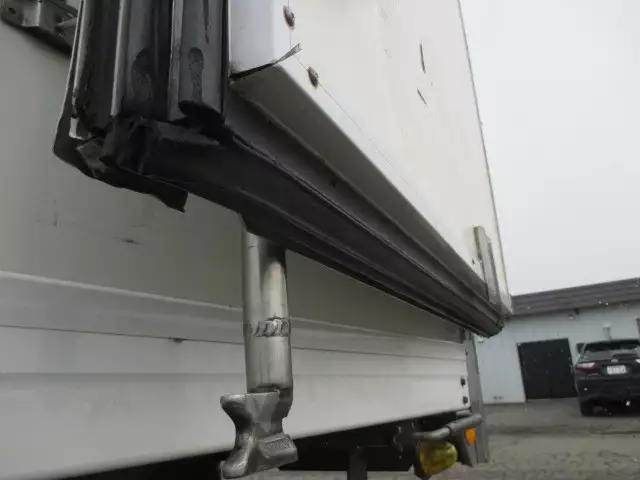 平成24年04月中古小型冷凍バン・ウィング三菱ふそう三菱の画像24