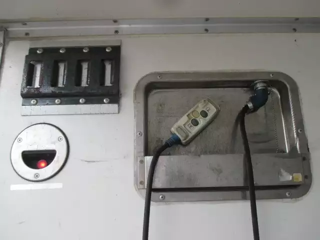 平成24年04月中古小型冷凍バン・ウィング三菱ふそう三菱の画像25