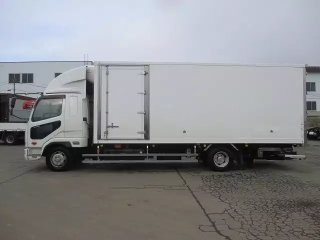 平成24年04月中古小型冷凍バン・ウィング三菱ふそう三菱の画像5