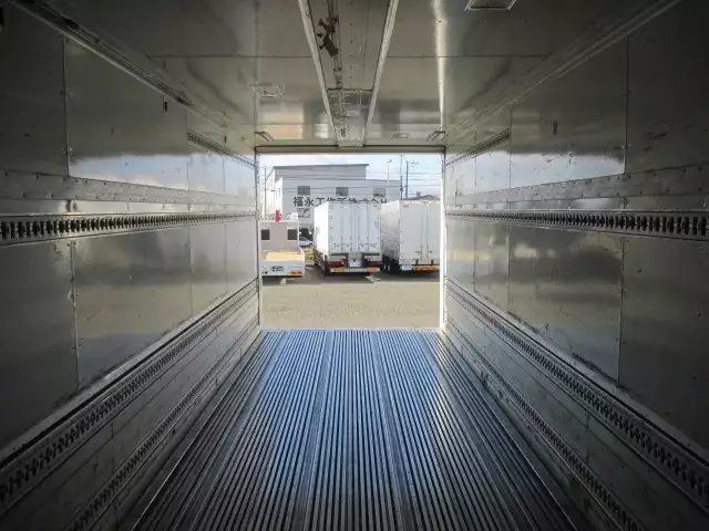 平成23年08月中古大型冷凍バン・ウィング日野プロフィアの画像19