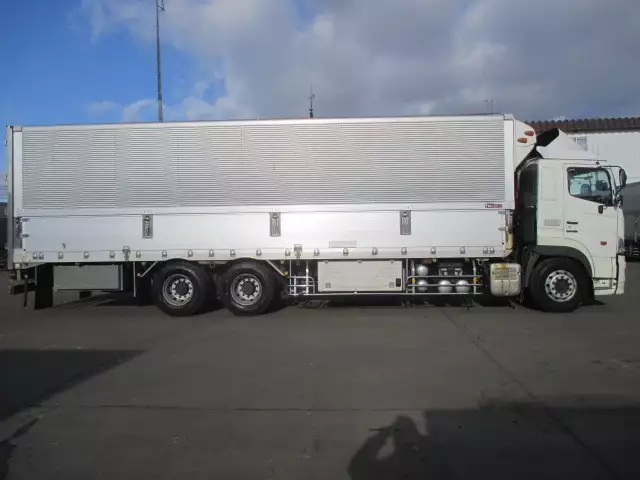 平成23年08月中古大型冷凍バン・ウィング日野プロフィアの画像4