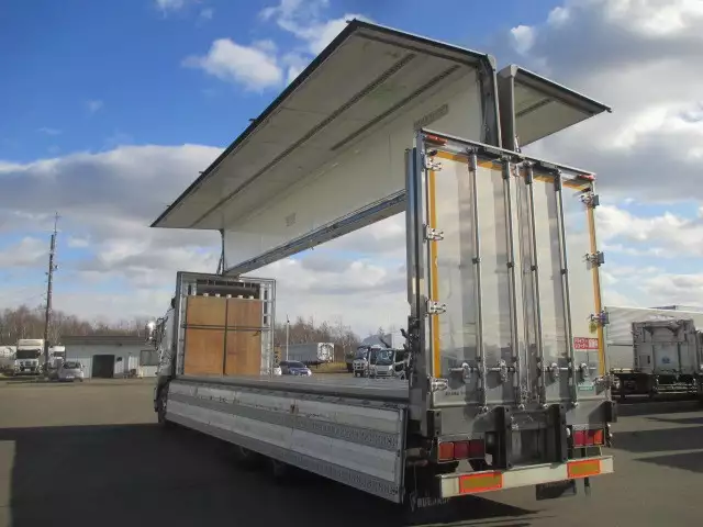 平成23年08月中古大型冷凍バン・ウィング日野プロフィアの画像32