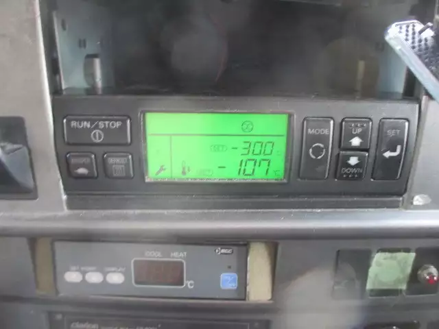 平成23年08月中古大型冷凍バン・ウィング日野プロフィアの画像46