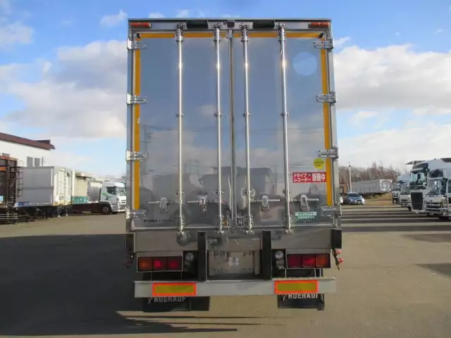 平成23年08月中古大型冷凍バン・ウィング日野プロフィアの画像6