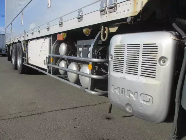 平成23年08月中古大型冷凍バン・ウィング日野プロフィアの画像10