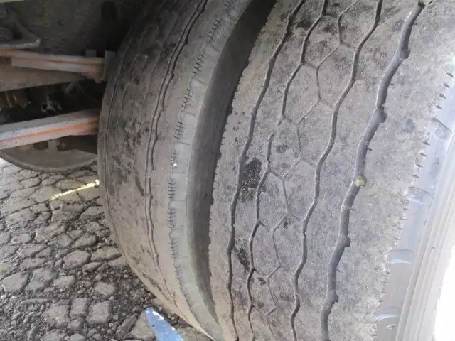 平成19年02月中古中型三菱ふそう三菱の画像12