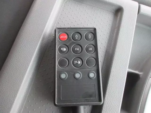 平成28年10月中古大型トラクタヘッド日産UDUDトラックスの画像35