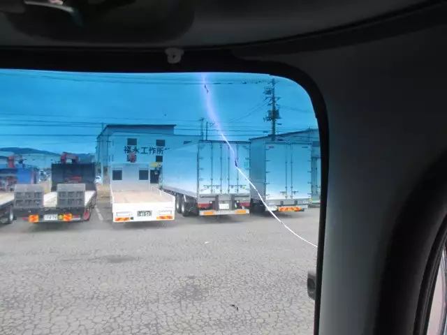 平成28年10月中古大型トラクタヘッド日産UDUDトラックスの画像40