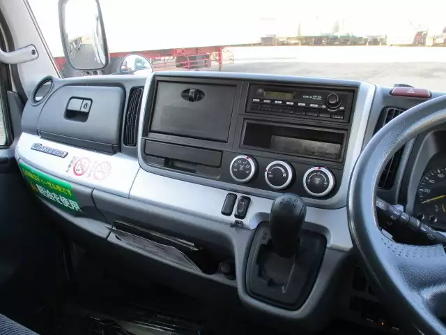 平成25年11月中古小型三菱ふそう三菱の画像31