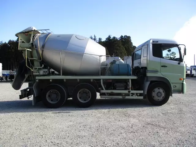 平成19年08月中古大型日産UDニッサンディーゼルの画像4