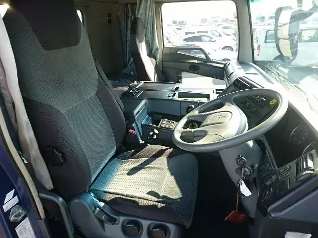 平成21年07月中古大型トラクタヘッド三菱ふそうスーパーグレートの画像21