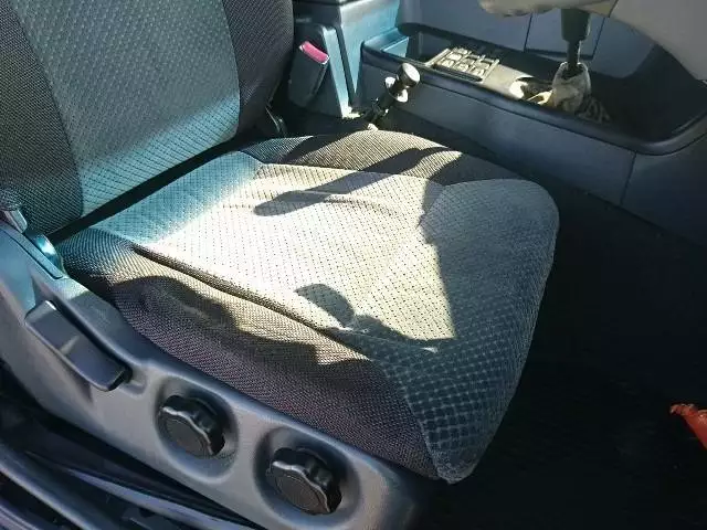 平成21年07月中古大型トラクタヘッド三菱ふそうスーパーグレートの画像23