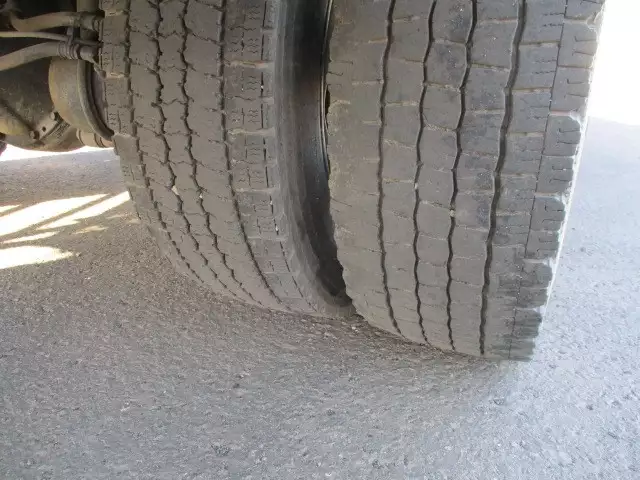 平成22年01月中古大型三菱ふそうファイターの画像11