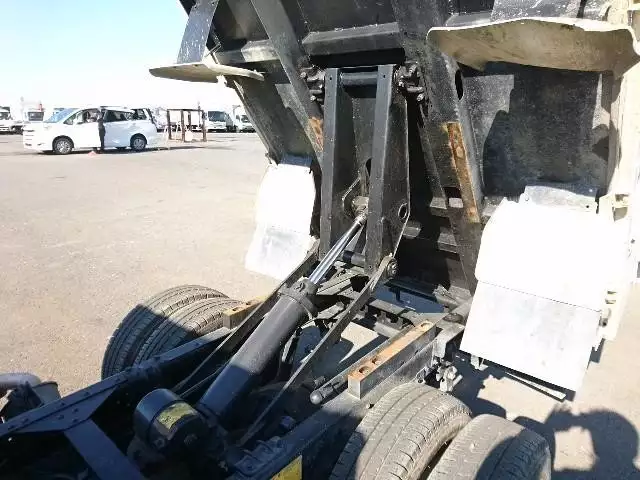 平成21年10月中古小型いすゞいすゞの画像12