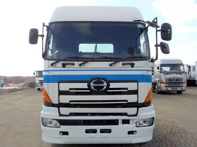 平成18年08月中古大型トラクタヘッド日野プロフィアの画像2