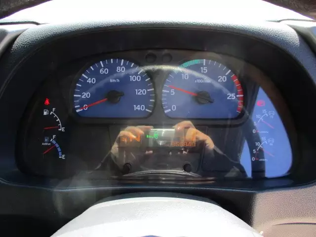 平成27年05月中古大型トラクタヘッド日産UDUDトラックスの画像33