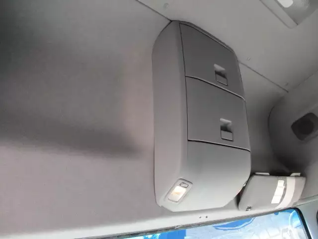 平成27年05月中古大型トラクタヘッド日産UDUDトラックスの画像39