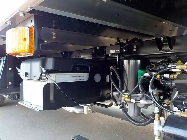 令和03年12月中古中型冷凍バン・ウィング日野日野の画像31