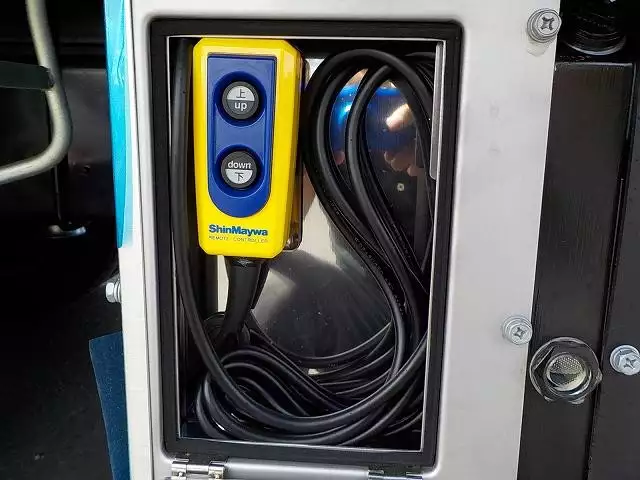 令和03年12月中古中型冷凍バン・ウィング日野日野の画像40