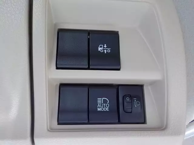 令和03年12月中古中型冷凍バン・ウィング日野日野の画像59