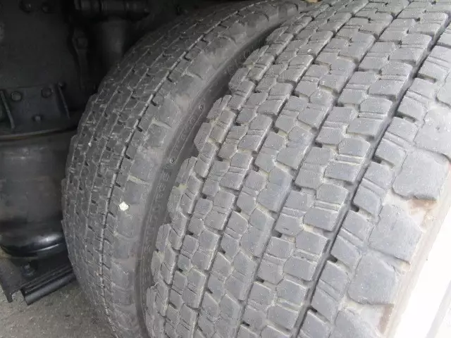 平成22年11月中古大型冷凍バン・ウィング三菱ふそう三菱の画像15