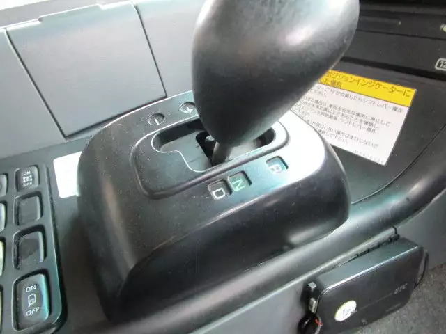 平成22年11月中古大型冷凍バン・ウィング三菱ふそう三菱の画像32