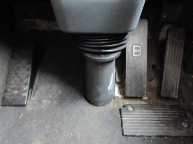 平成22年11月中古大型冷凍バン・ウィング三菱ふそう三菱の画像33