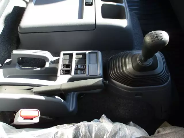 令和02年09月中古中型冷凍バン・ウィングいすゞいすゞの画像29